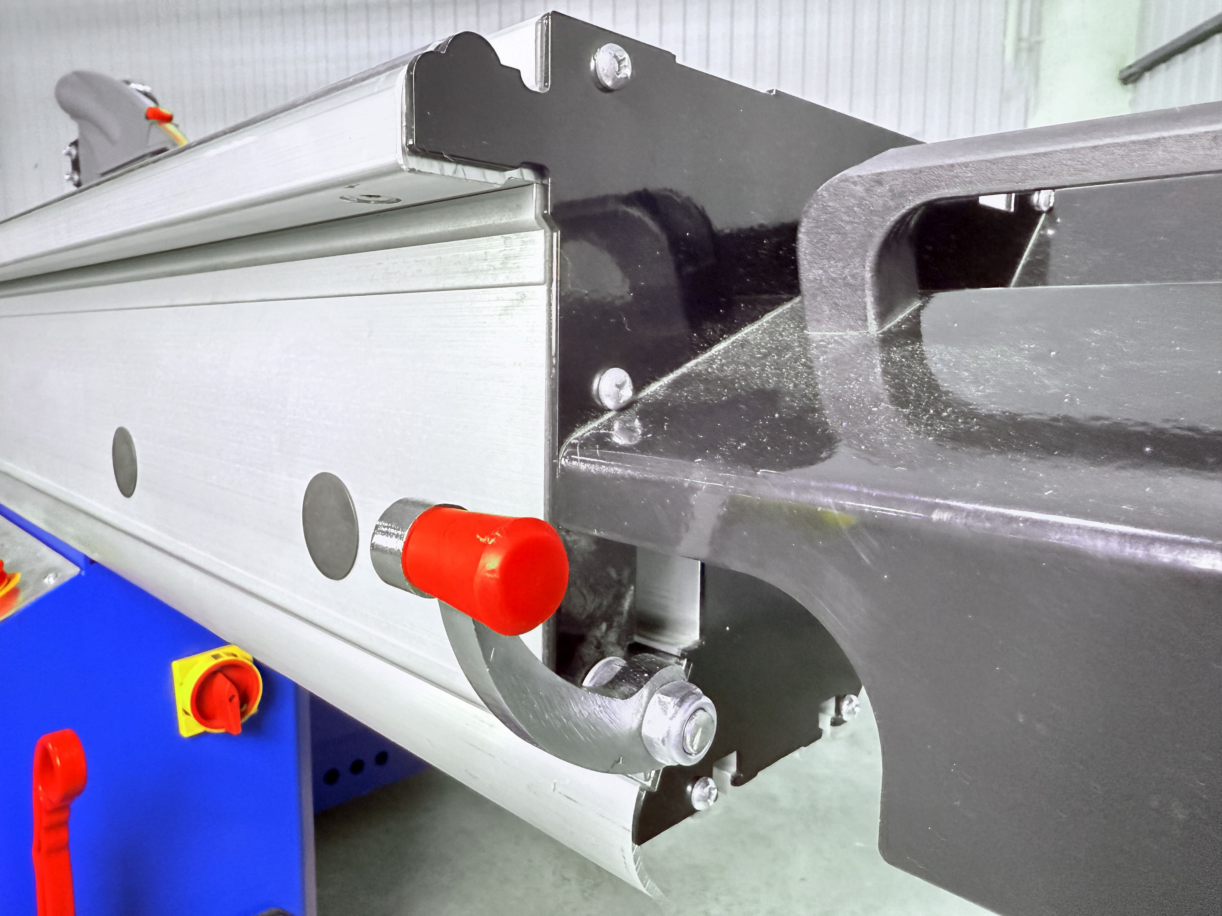 Форматно-раскроечный станок DELTAMACHINERY DM-3200 INDUSTRIAL фото 4